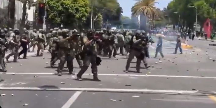 Fakta Terbaru Demo Imigrasi LA: Pasukan Elite Turun, Newsom Lawan Trump